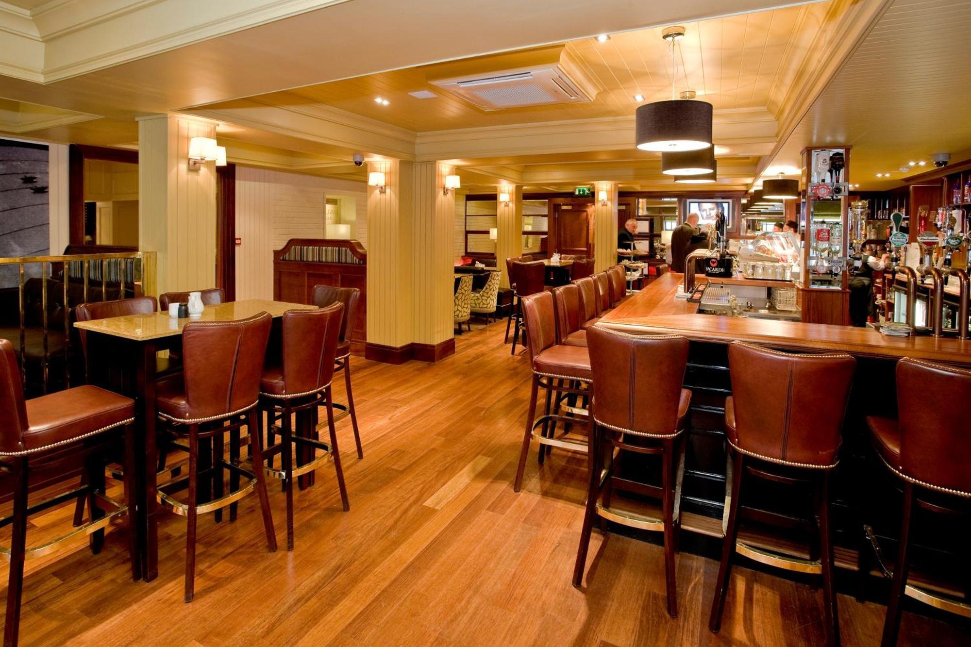 Lawlors Hotel Dungarvan  Restaurant foto
