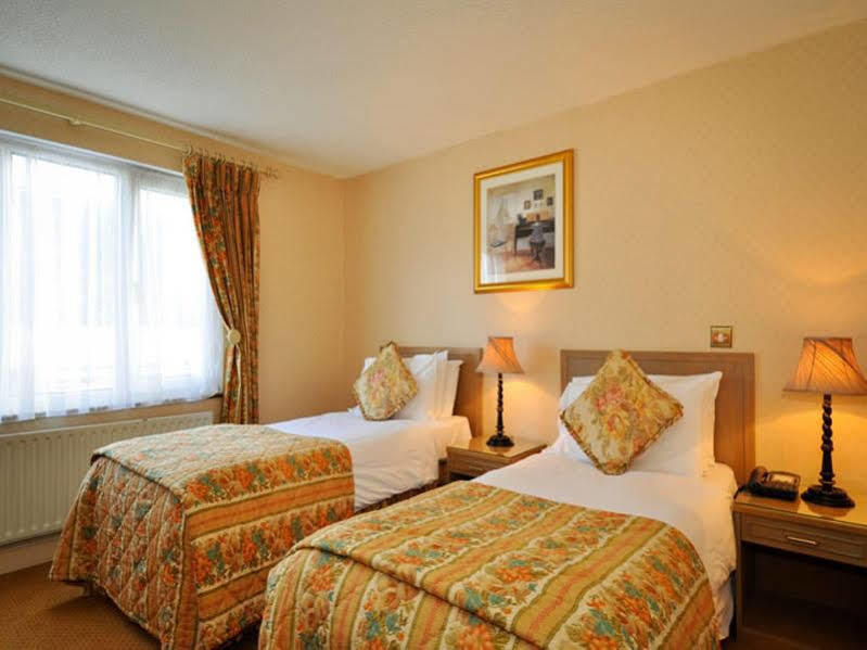 Lawlors Hotel Dungarvan  Exterior foto